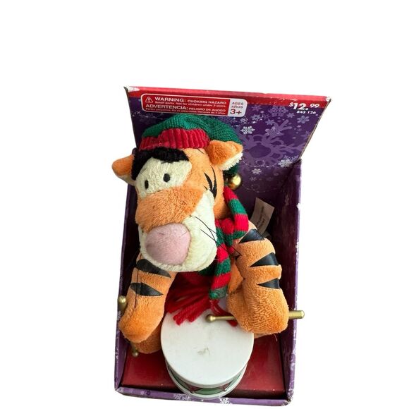 Tigger Drummer Gemmy Disney 7” Christmas Plush “Deck The Halls” NWT Xmas 2008 - Picture 3 of 10
